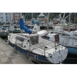 Hublot en plexiglass pour bateau KELT 800