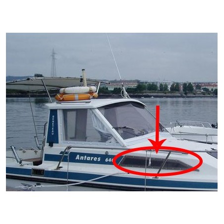 Hublots latéraux en plexiglass pour votre bateau Antares 640