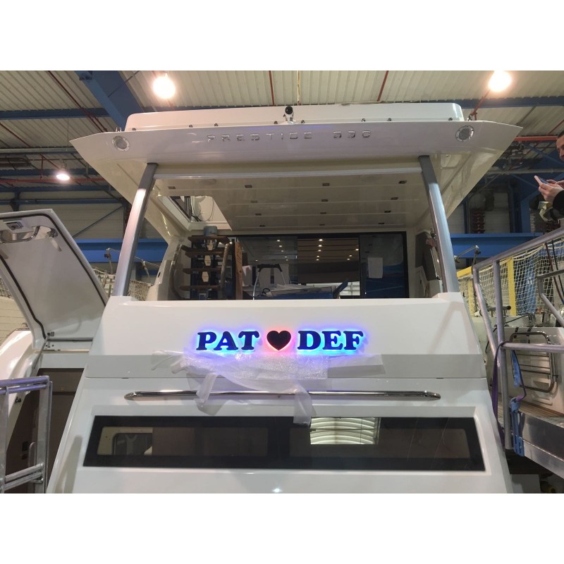 Lettres LED et Inox 316 L poli miroir