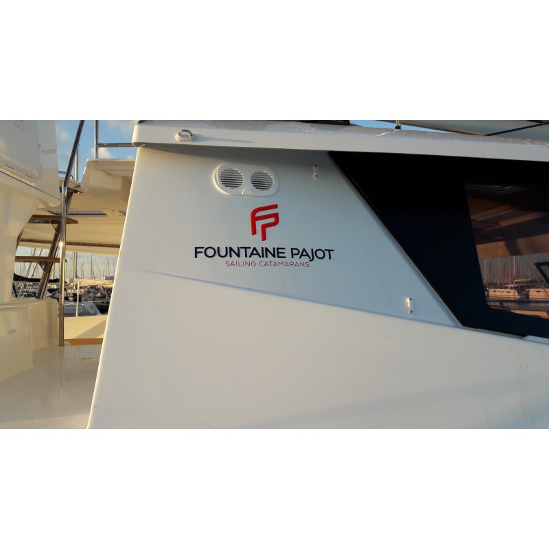 Sticker Fountaine Pajot logo pour catamaran à voile