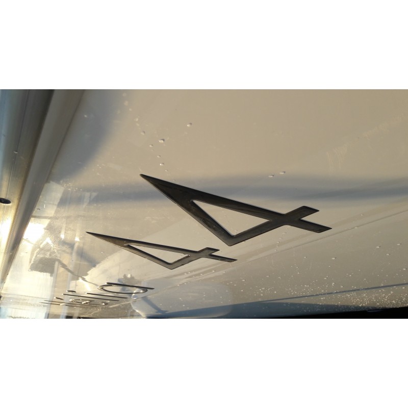 Sticker Fountaine Pajot logo pour HELIA 44