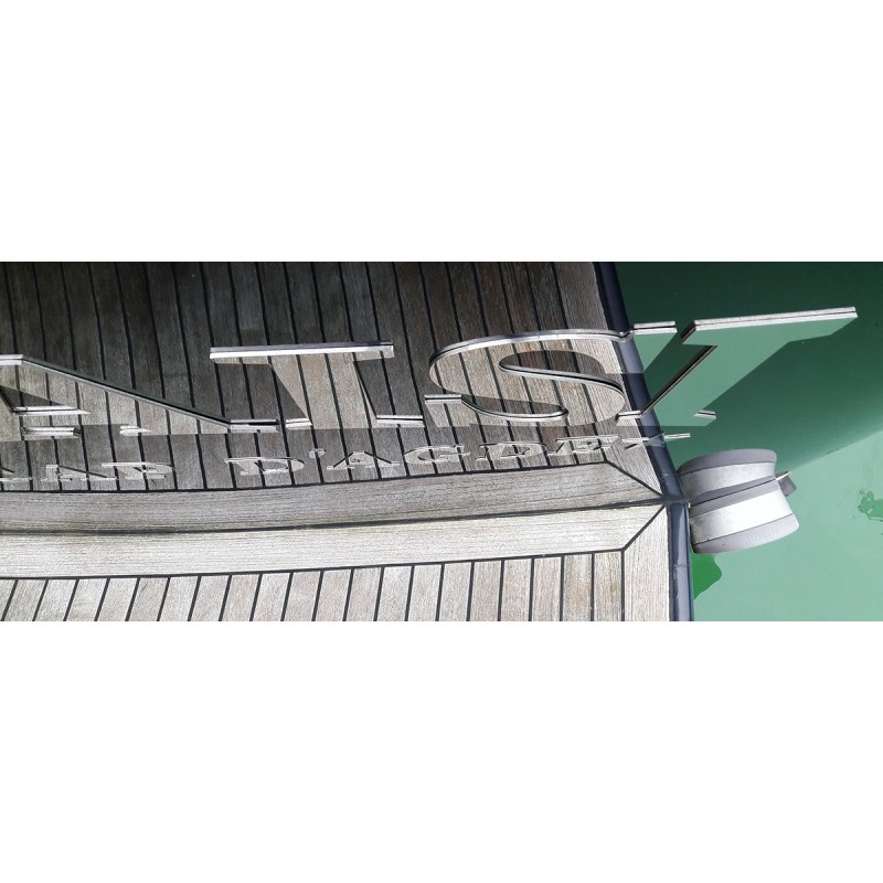 Nom de bateau en inox