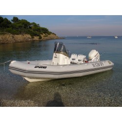 Pare-brise Zodiac open pro 550 en plexiglass pour bateau