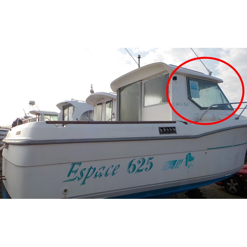 Vitres latérales Ocqueteau 625 Espace en plexiglass pour bateau