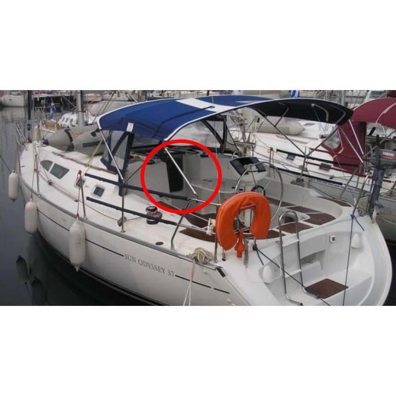 Porte de descente SUN ODYSSEY 37 en plexiglass pour bateau.