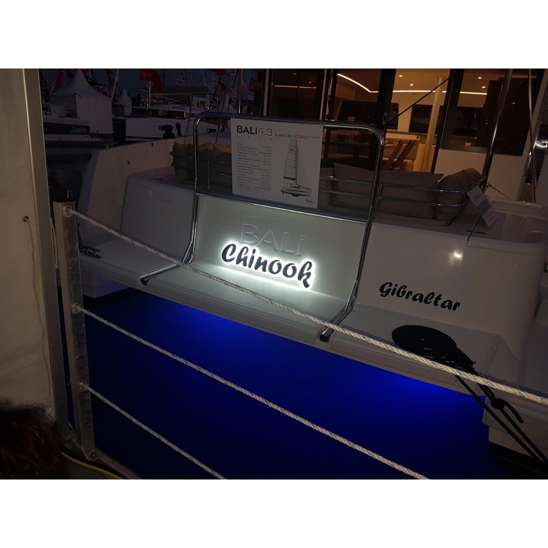 Lettres LED et Inox 316 L poli miroir