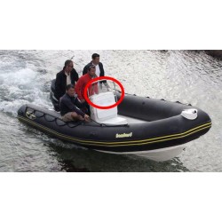 Bombard DB 550 pare brise