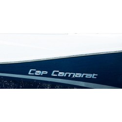 logo en relief Cap Camarat en doming