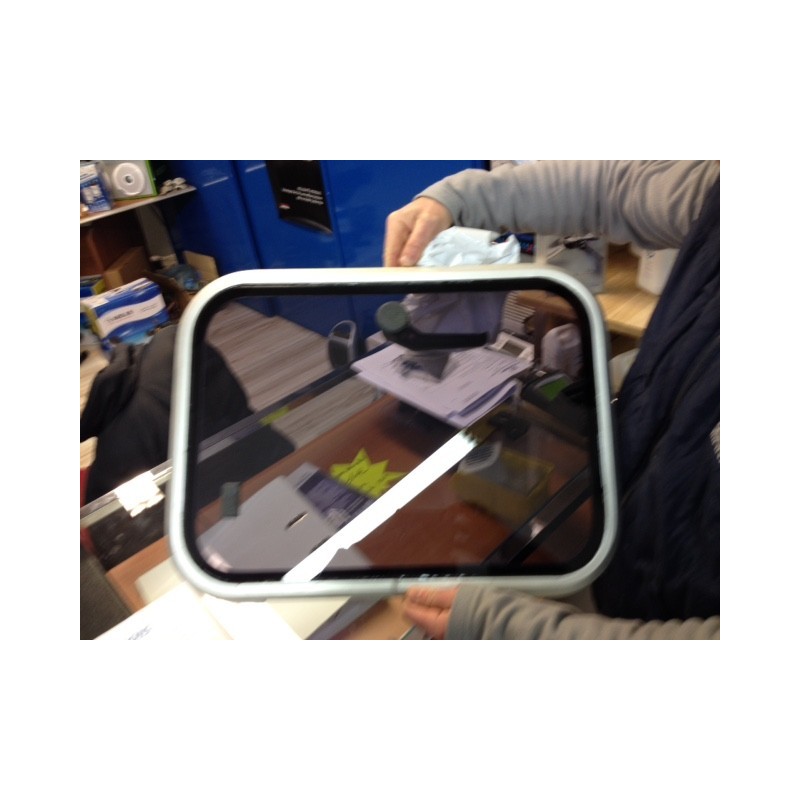 Vitrage de rechange pour panneaux de pont en plexiglass pour bateau LEWMAR