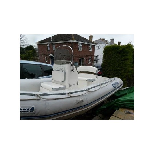 Bombard SB 480 pare brise