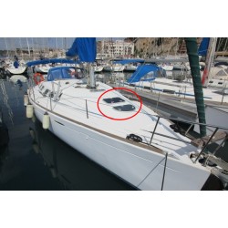 Ojo de buey de techo de cochera Lewmar First 42 S7