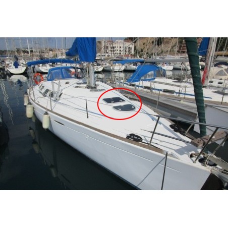 Lewmar roof porthole for First 42 S7