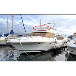 brise vent de Prestige 36 sur flybridge de Jeanneau