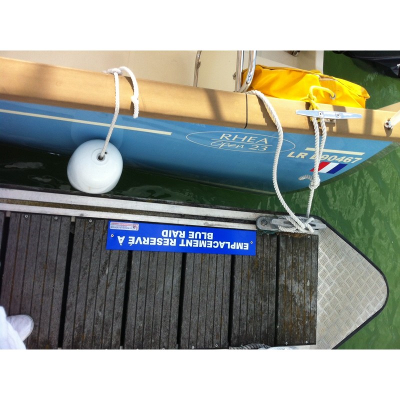 Nom de bateau sur le ponton