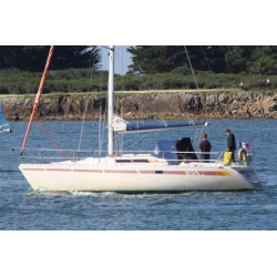 Porthole FIRST 35 (1980s model)